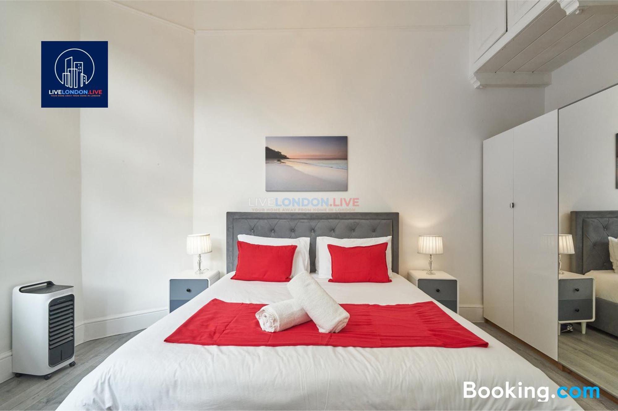 Last-Minute Specials L Sleeps Up To 4 Guests L One-Bedroom Apartment With King Bed And High Ceilings Near Camden By Live London Short Lets & Serviced Accommodation Exterior photo